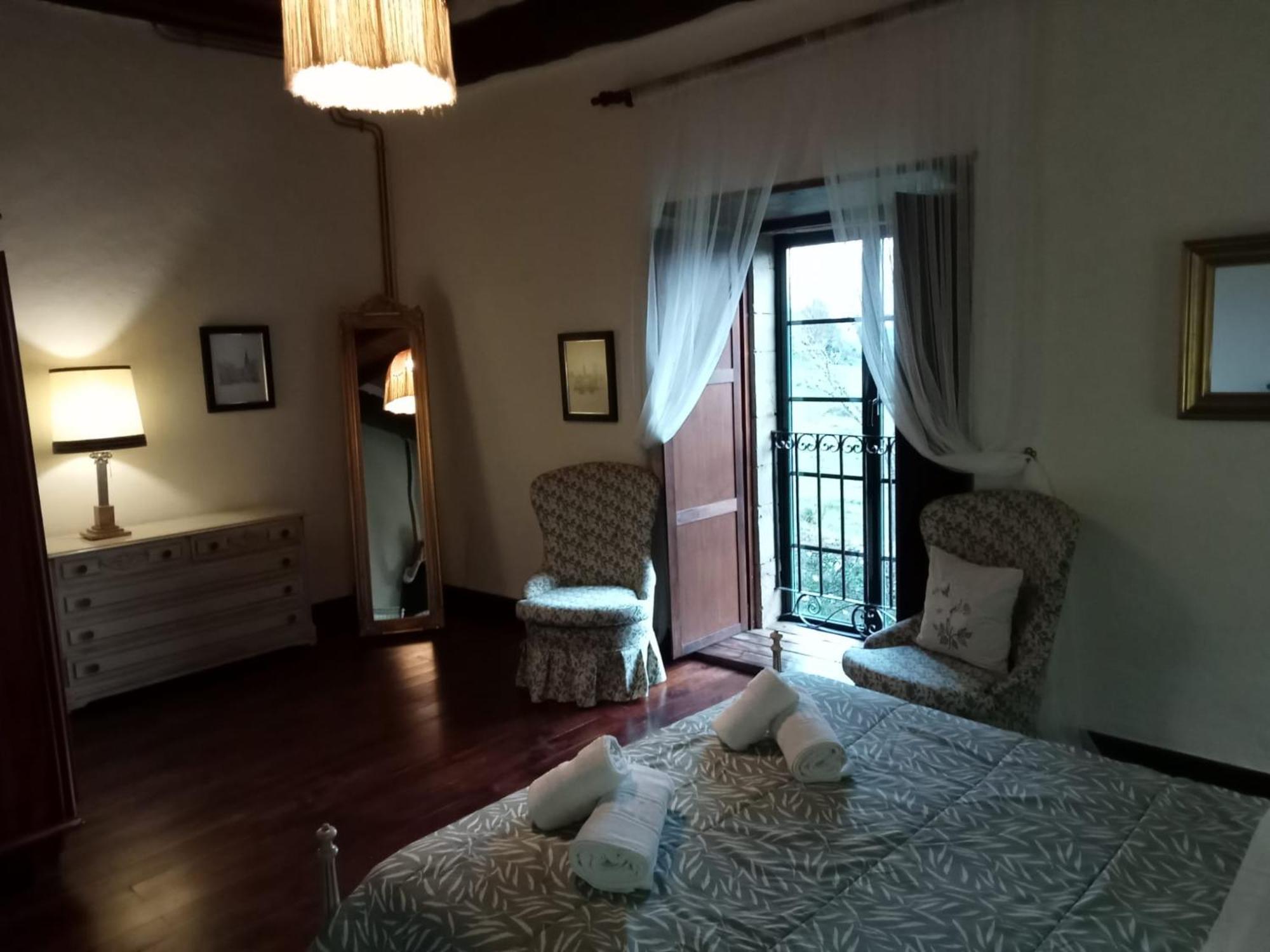 Palacio De Cantiz "Reserva De Ancares" Becerreá Buitenkant foto